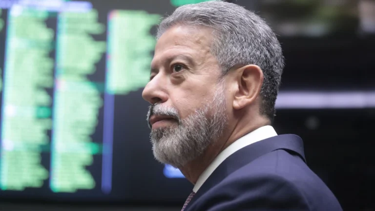 Composição final de CPMI do INSS empodera Arhur Lira