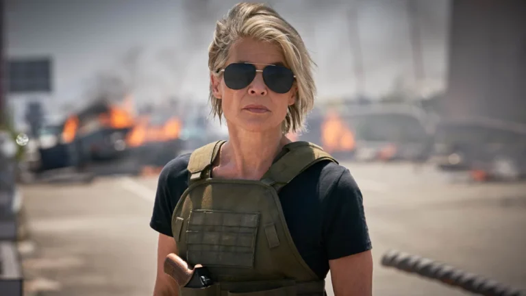Atriz de “O Exterminador do Futuro” desabafa sobre luta contra bipolaridade