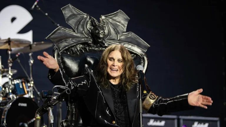 Causa da morte de Ozzy Osbourne é revelada duas semanas após falecimento