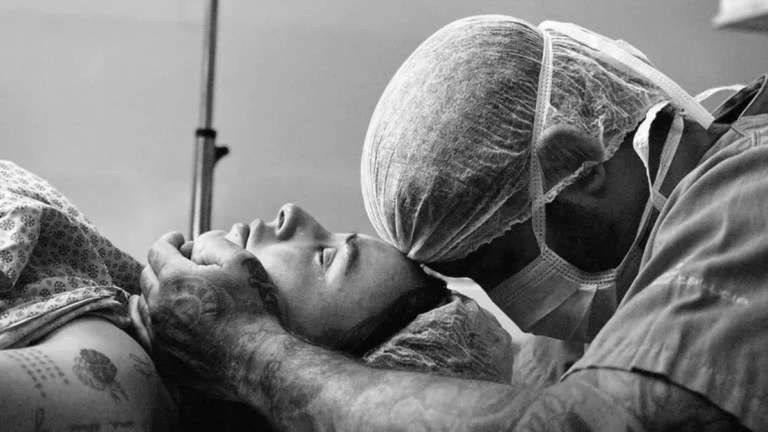 Médica explica doença sem causa conhecida que matou um dos filhos gêmeos da influenciadora Clara Maia