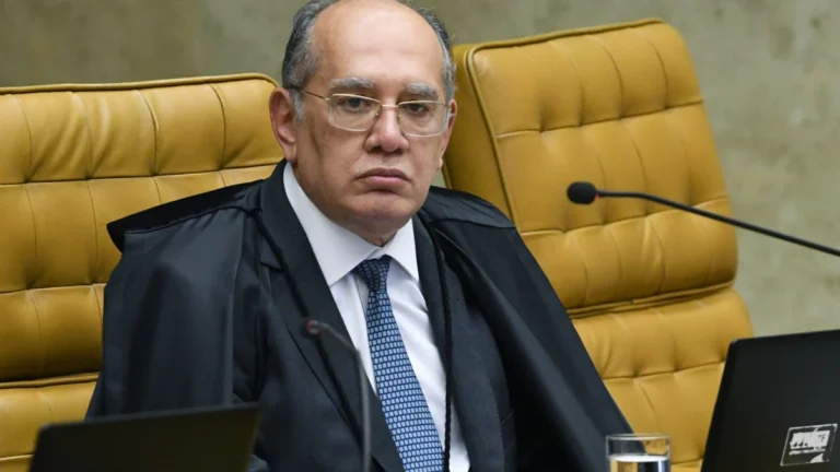 Gilmar: processos no STF “seguirão seu rumo” se PEC da Blindagem avançar