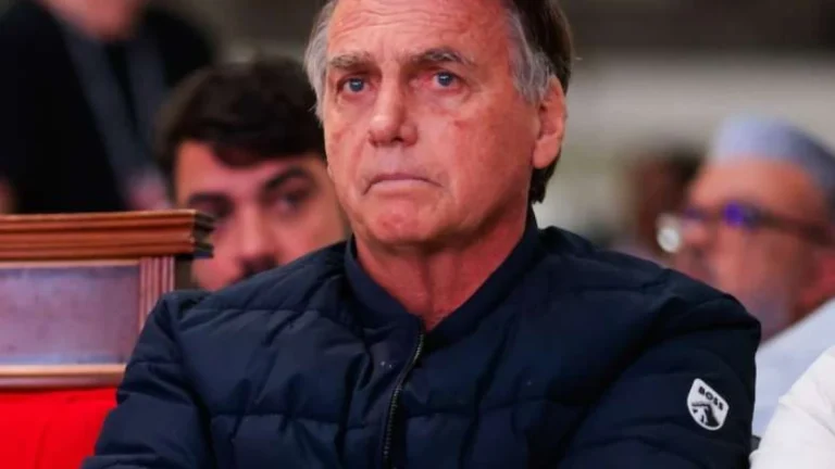 STF forma maioria para condenar Bolsonaro por organização criminosa