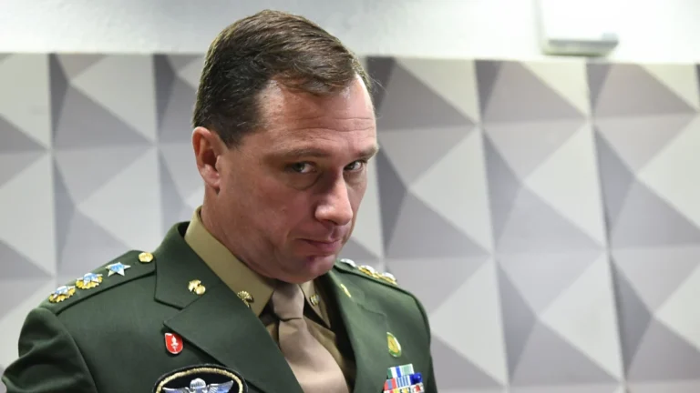 Exército recebe com “alívio” pedido de Cid para deixar a Força