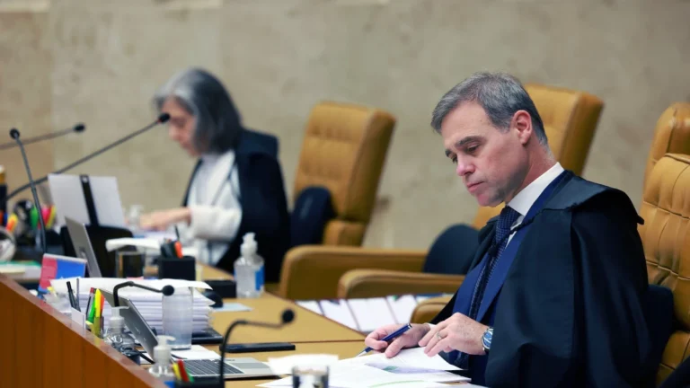Mendonça não atuará para tumultuar julgamento, dizem interlocutores