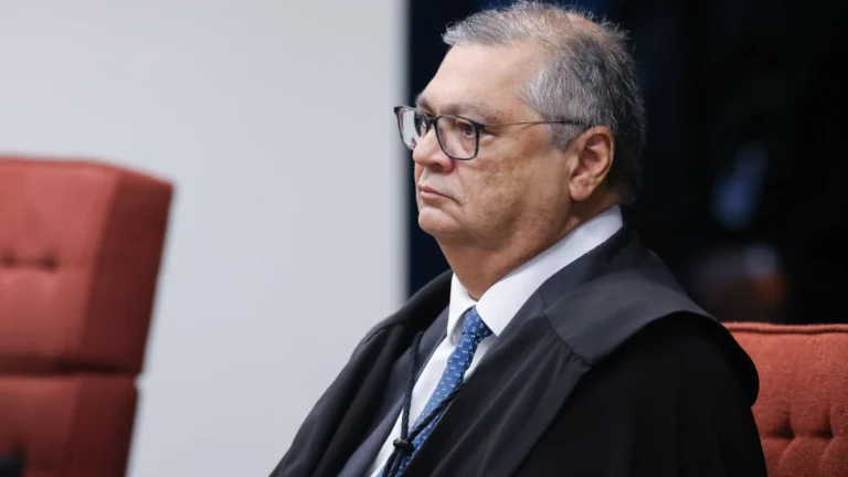 Dino convoca nova audiência sobre emendas para 23 de outubro