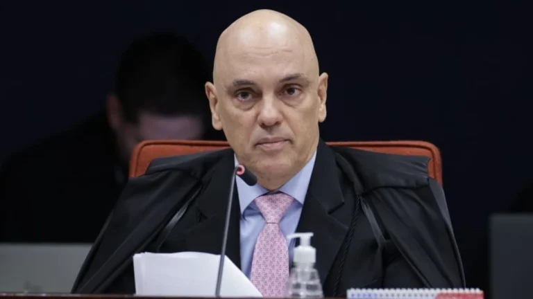 Análise: Moraes vota com olhar técnico e exalta magistratura