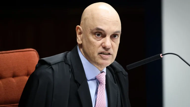 Moraes diz ter falado com Temer sobre PL da Anistia, mas nega acordo