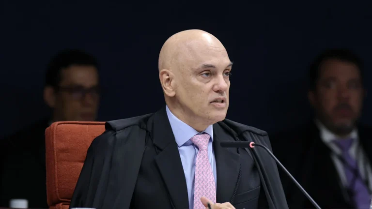 Moraes: Forças Armadas são órgãos de Estado, e não de “governos de plantão”