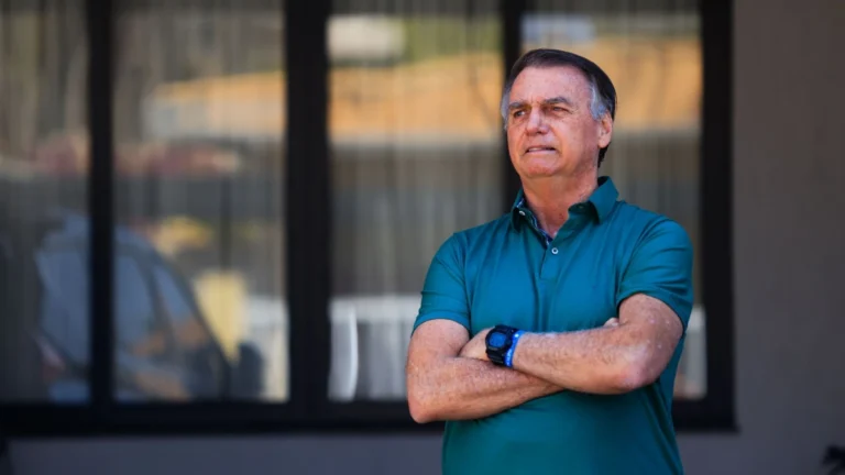 Direita brasileira avalia como reagir à condenação de Jair Bolsonaro