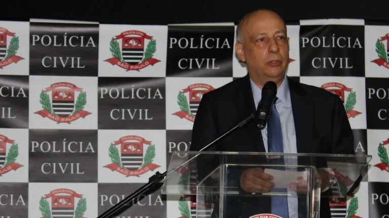 Ex-delegado: Estamos procurando provas desse crime covarde, diz secretário