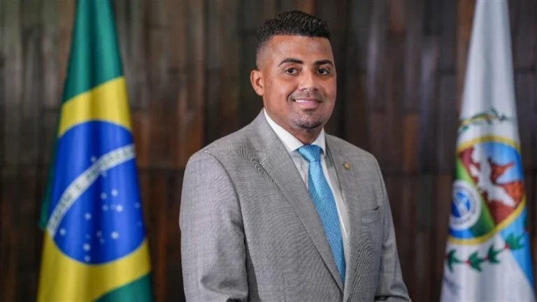 Deputado “TH Joias” é alvo de operação por ligação com o CV no Rio