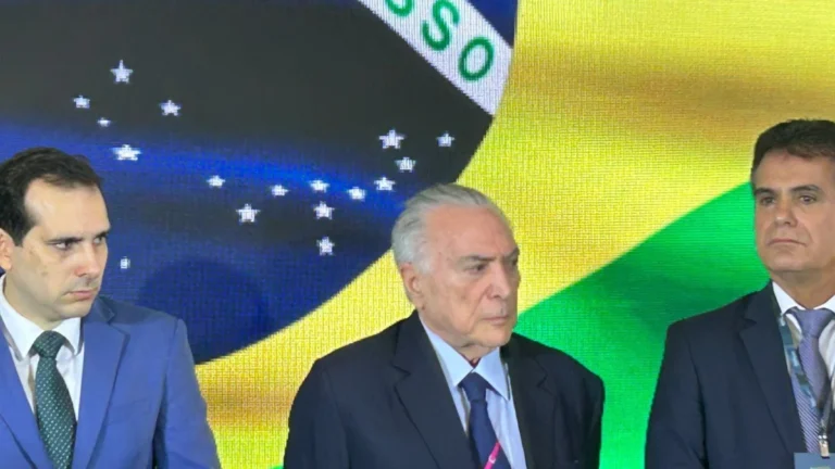 Temer defende pacificação e diz que voto de Fux é decisivo para Bolsonaro