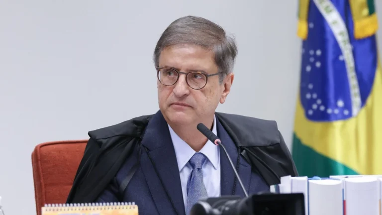 PGR: golpe só não se consumou por falta de apoio de comandantes das Forças