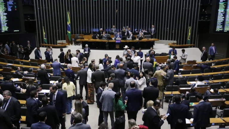 PEC da Blindagem: saiba como votou cada deputado
