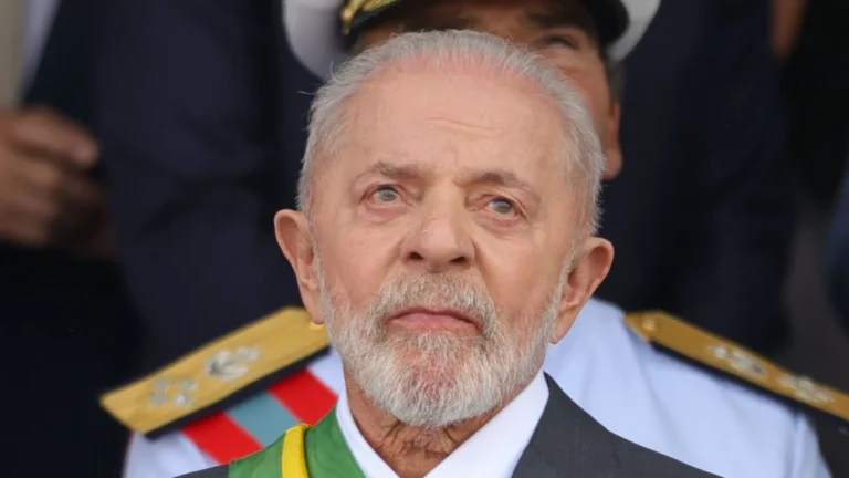 Lula deve acompanhar 7 de Setembro sem chefes dos demais Poderes