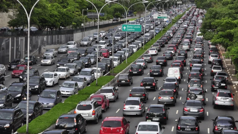 DER-SP ativa 50 novos radares nas rodovias de SP; confira os locais