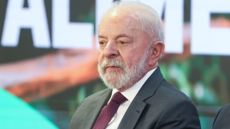 Por aprovação, Lula quer vincular sabatina de PGR à de novo ministro do STF