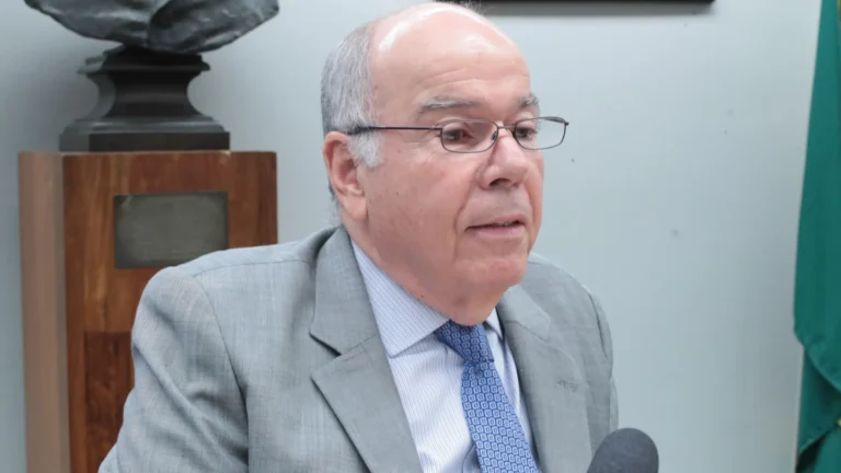 Vieira defende separar questões econômicas de políticas em relação com EUA