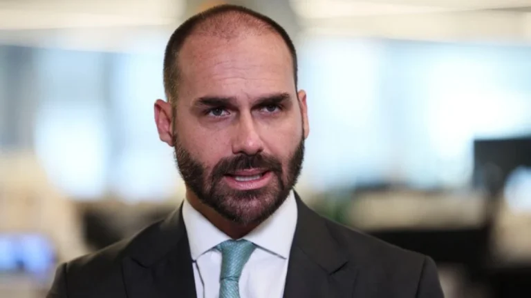 Conselho de Ética arquiva processo sobre cassação de Eduardo Bolsonaro