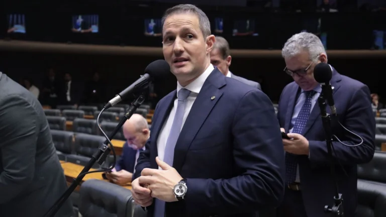 Derrite fará périplo no Centrão por Marco da Segurança
