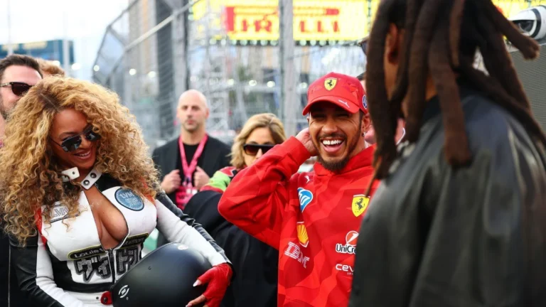 “Acelera, mamãe”: Beyoncé viraliza com volta em carro de Hamilton