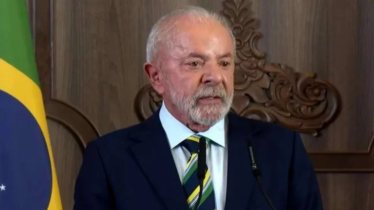 Lula critica megaoperação com 121 mortes no RJ: Não tinha ordem de matança