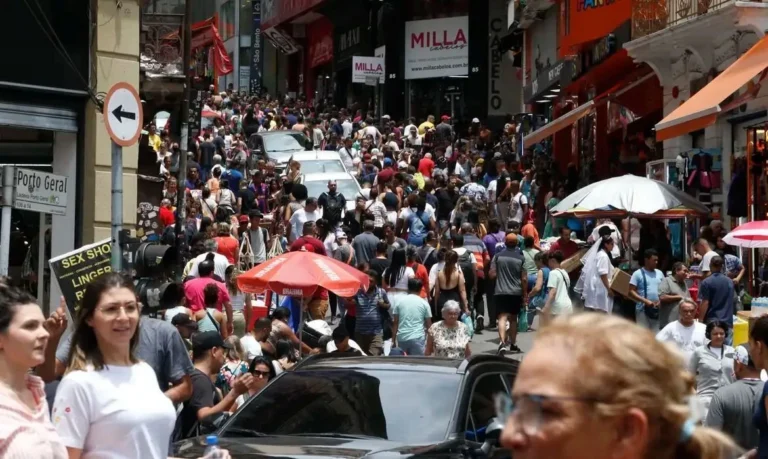 IBGE revela nomes e sobrenomes mais populares do Brasil; veja ranking