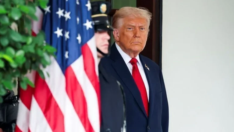 Trump busca apoios no Caribe em meio à pressão contra Maduro na Venezuela