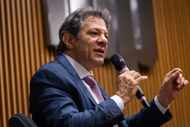 EUA pediram documentos sobre atuação do crime organizado, diz Haddad