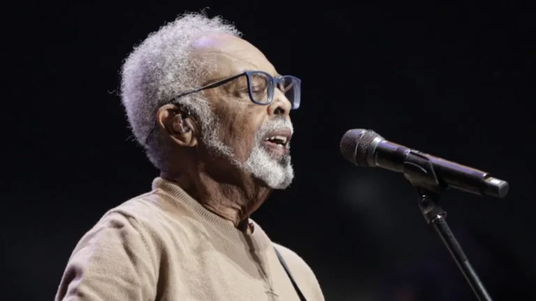 Bela fala sobre saída de Gilberto Gil dos palcos: “Não sei se ele é capaz”