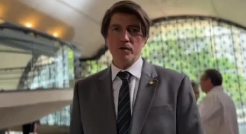 Veja tudo o que se sabe sobre a cinebiografia de Jair Bolsonaro