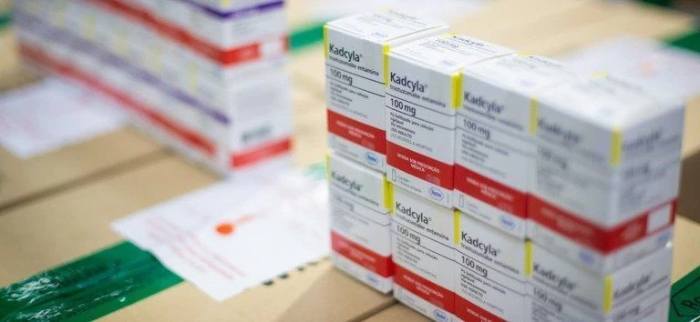 Estudo aponta “manobras” da indústria farmacêutica contra concorrência