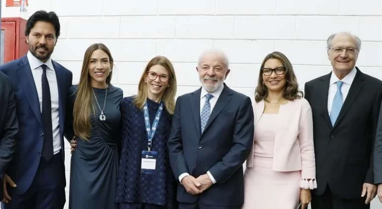 Atacadas por bolsonaristas, as filhas de Silvio Santos agem com instinto político do pai