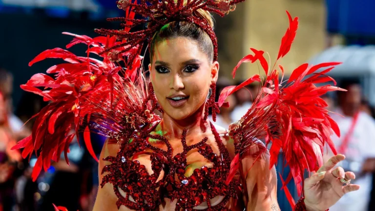Católica, Virginia dança ponto de macumba no esquenta da Grande Rio; veja