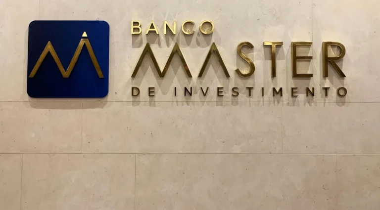 Caso Master: Dois investigados faltam a depoimentos e um fica em silêncio