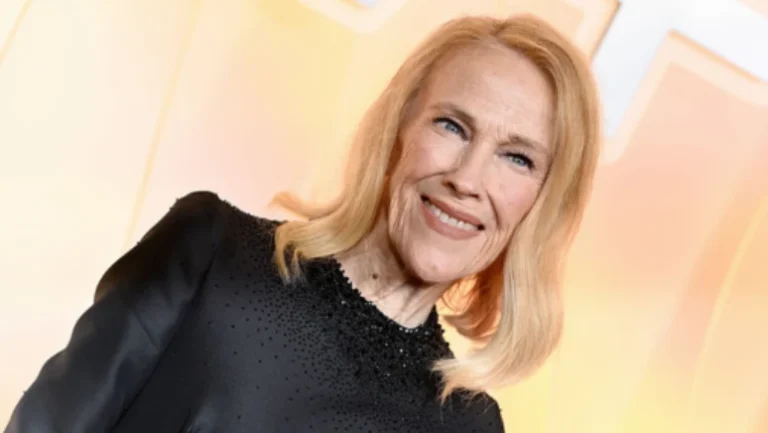 Catherine OHara, estrela de Esqueceram de Mim e de Os Fantasma Se Divertem, morre aos 71 anos
