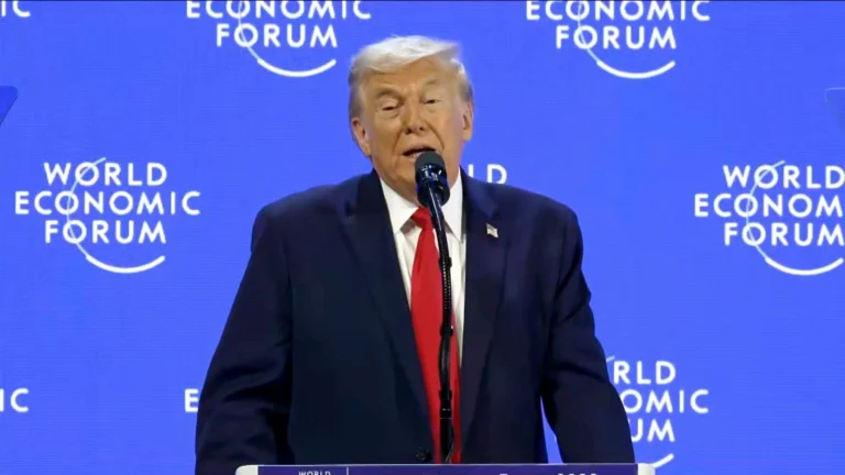 Trump volta a dizer que os EUA precisam da Groenlândia por “segurança”