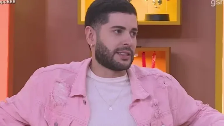 BBB 26: Marcelo deixou vídeo se assumindo para o pai antes de entrar no reality
