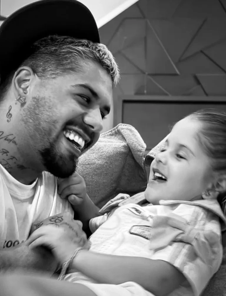 Zé Felipe faz declaração fofa para os filhos, veja as fotos