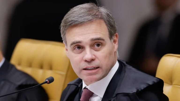 Mendonça revê outra decisão de Toffoli e empodera Coaf