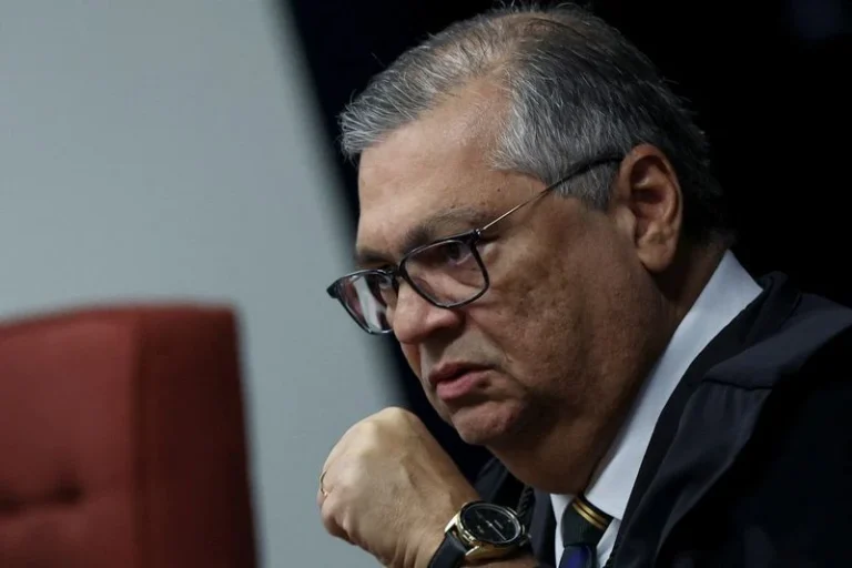 Dino foi peça-chave em decisão de Toffoli de deixar relatoria do Master