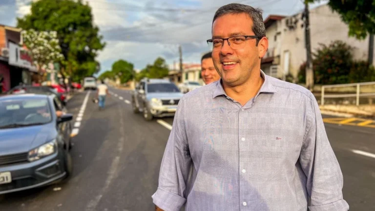 Prefeito afastado de Macapá renuncia para disputar o governo do Amapá