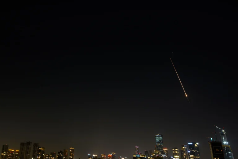Ataque com míssil deixa feridos no norte de Israel