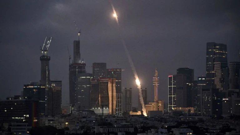 Israel nega escassez de interceptadores de mísseis em meio à guerra