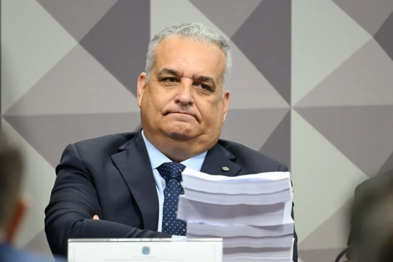 CPMI do INSS rejeita parecer de Alfredo Gaspar
