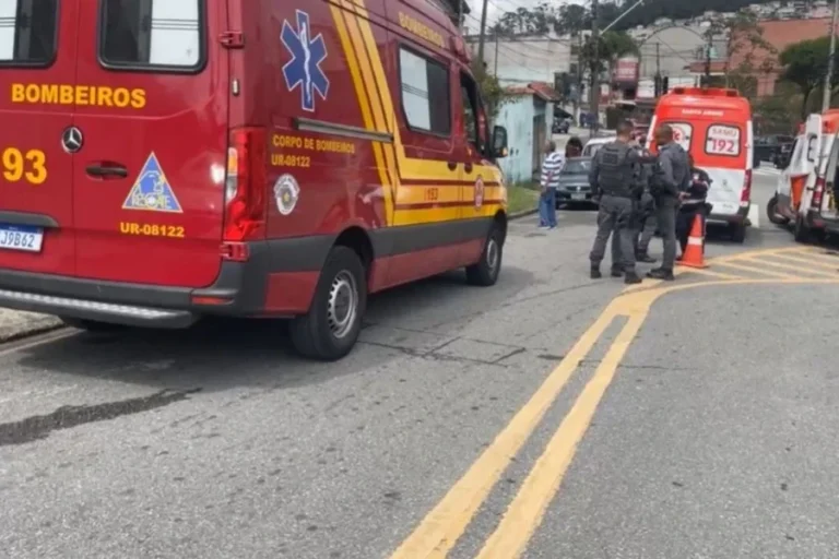 Bandidos invadem casa e torturam idosas com agressões e água quente