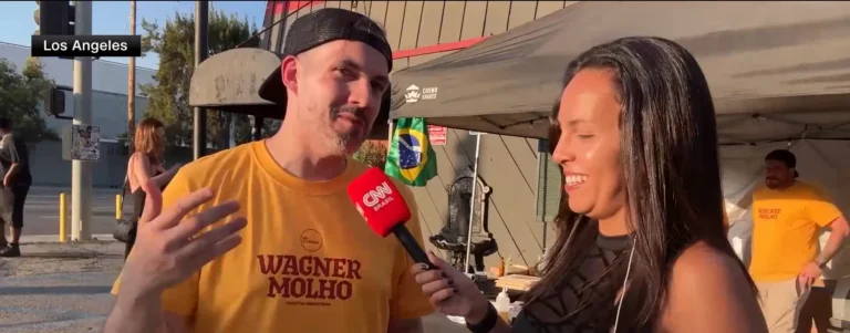 “Wagner Molho”: atores ganham homenagem em forma de pizza em Los Angeles