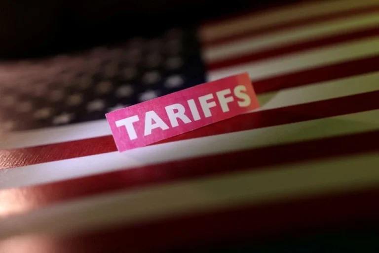 Tribunal dos EUA ordena reembolsos sobre tarifas ilegais de Trump