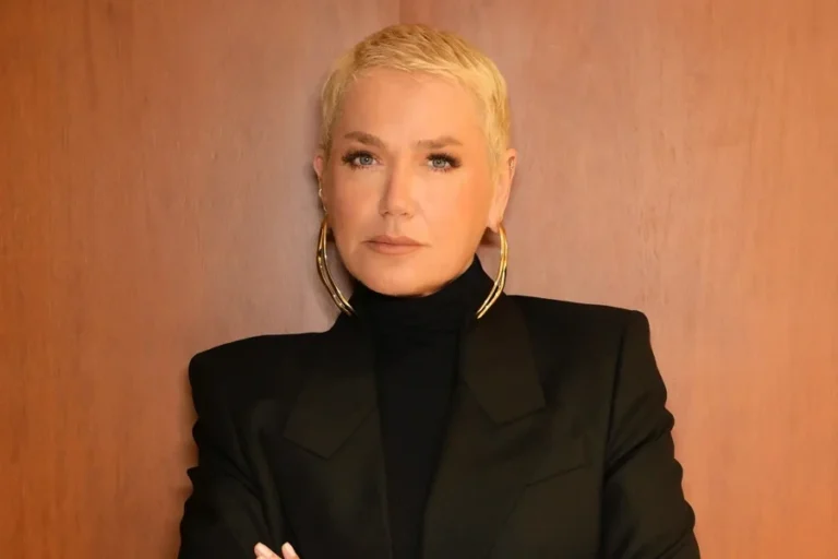 Xuxa sai em defesa de Ana Paula Renault em polêmica: “Não faço”