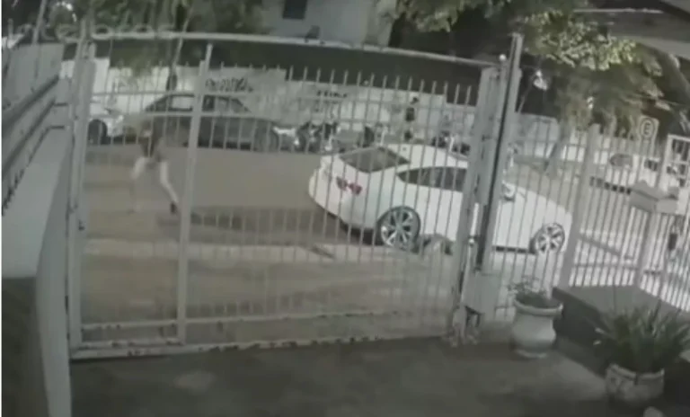 Adolescente de 16 anos morre após balear três pessoas e entrar em confronto com policiais em Santa Maria
